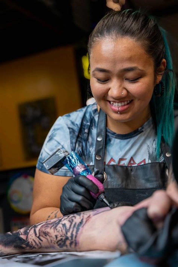 Tattoo artist